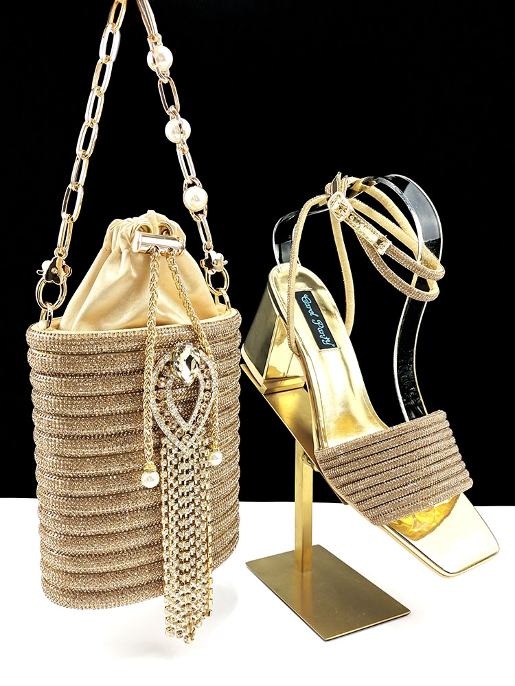 Sandálias e Bolsa Femininas em - Women'S Fashion Jewellery avaliação e preço